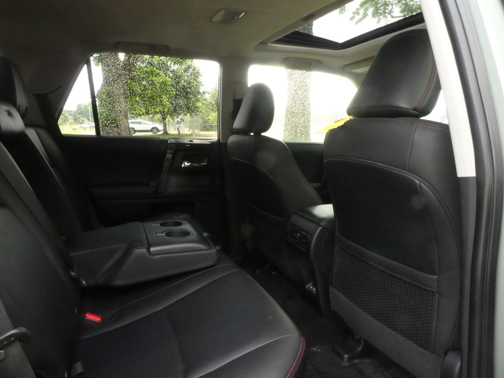 2023 Toyota 4Runner Image 18