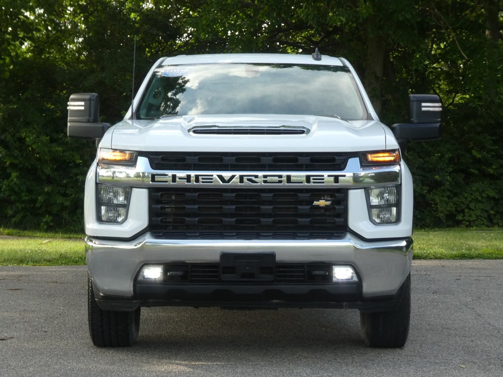 2022 Chevrolet Silverado 1500 Image 2