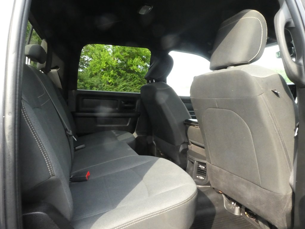 2022 RAM 3500 Image 14