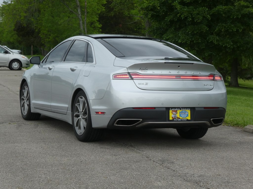 2017 Lincoln MKZ Image 8