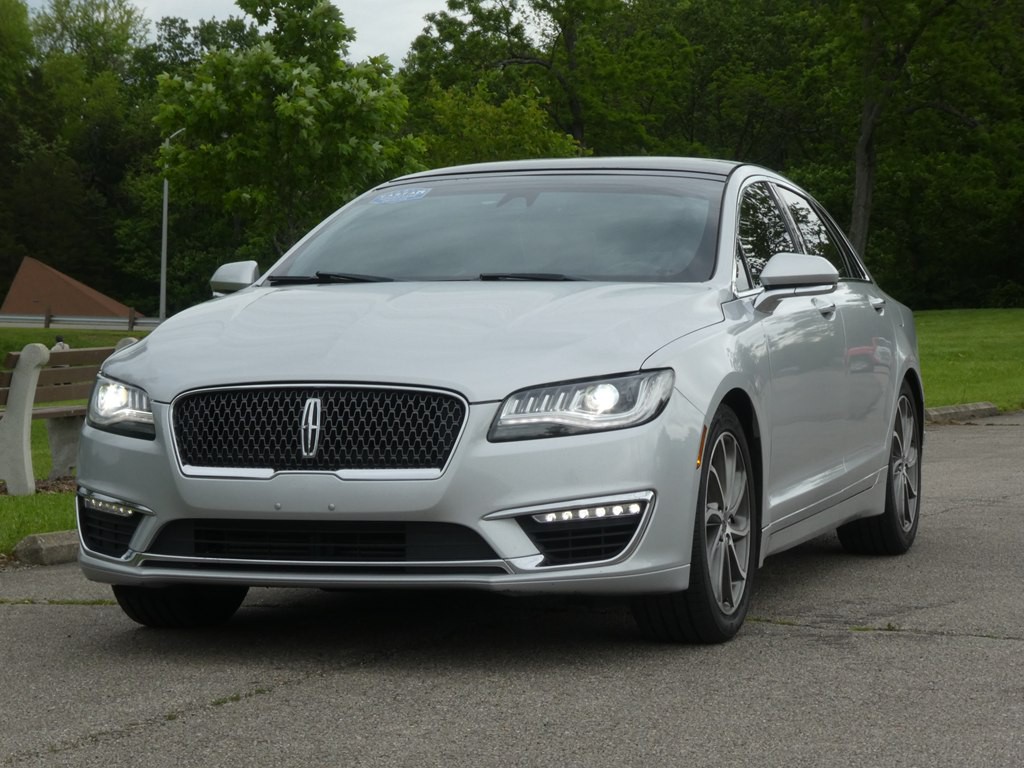 2017 Lincoln MKZ Image 10
