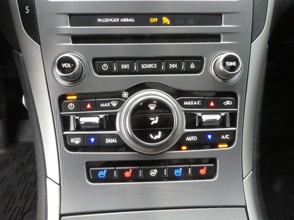 2017 Lincoln MKZ Image 28