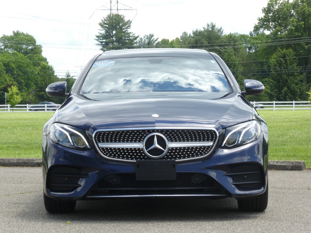 2017 Mercedes-Benz E-Class Image 2