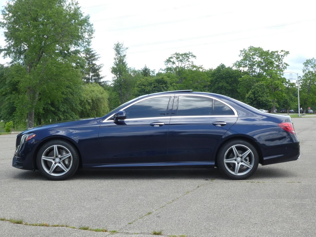 2017 Mercedes-Benz E-Class Image 9