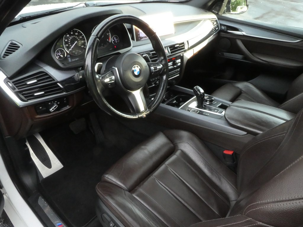 2017 BMW X5 Image 12