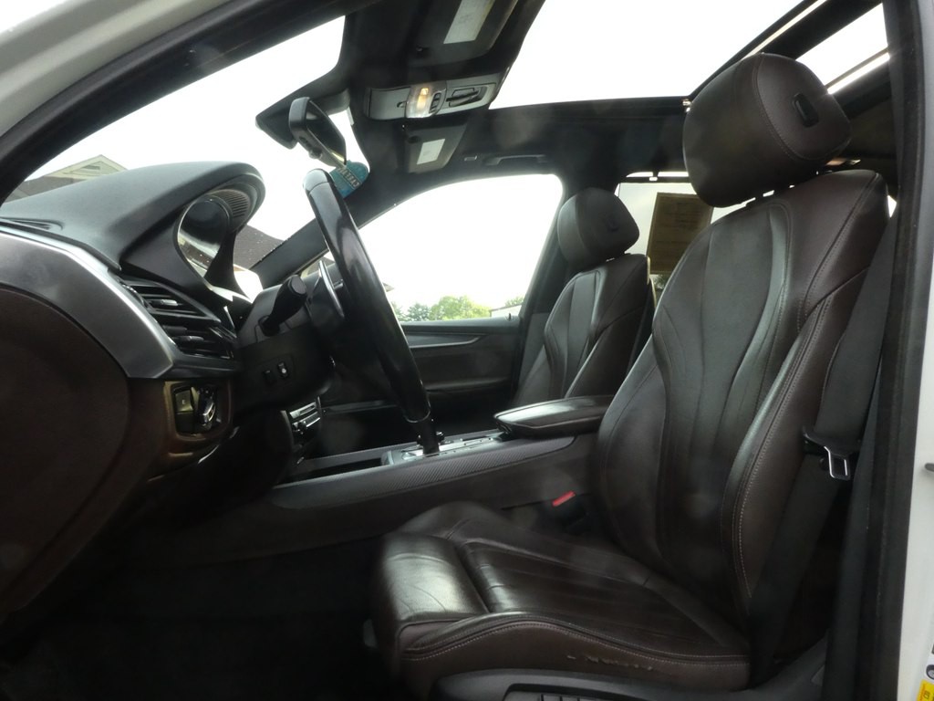 2017 BMW X5 Image 13