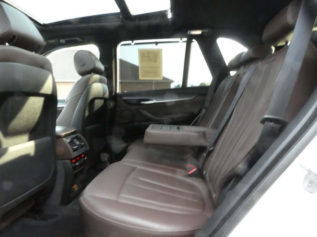 2017 BMW X5 Image 15