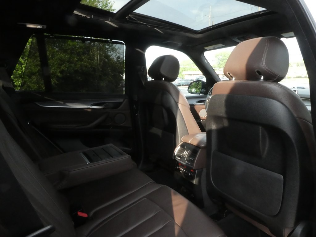 2017 BMW X5 Image 18