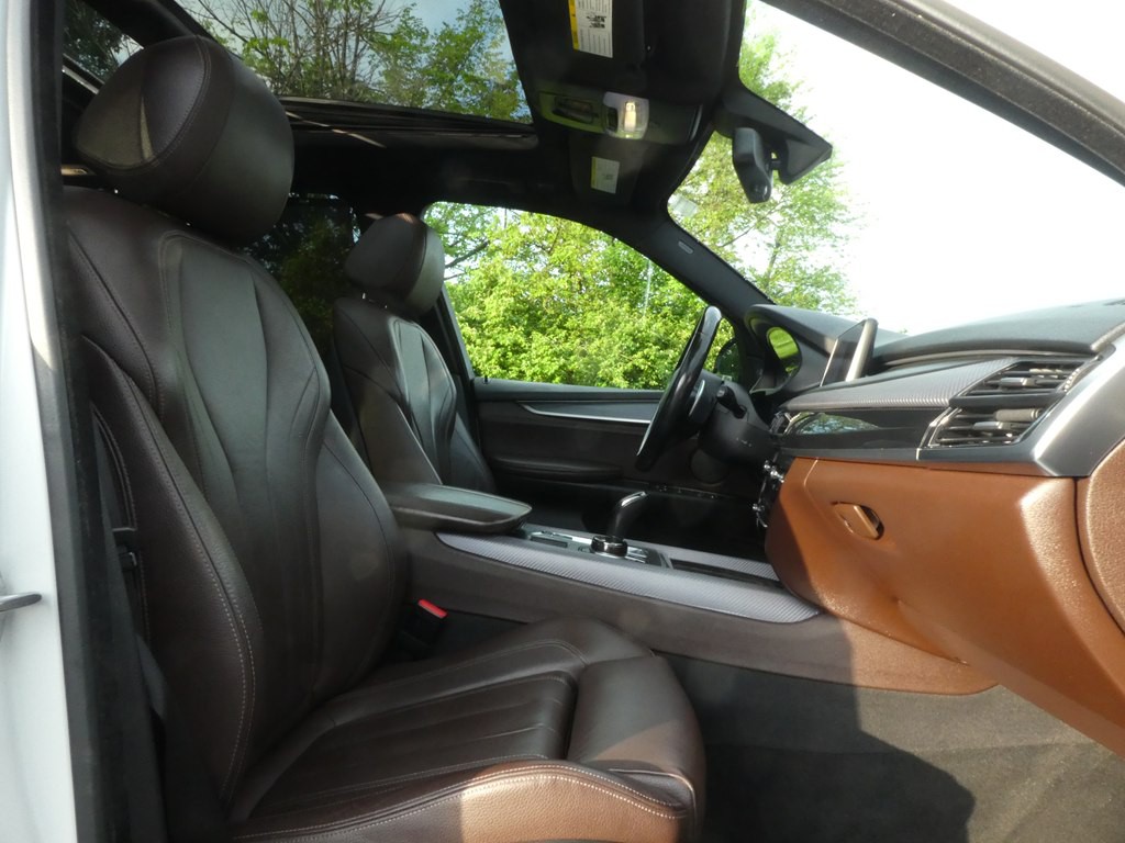 2017 BMW X5 Image 22