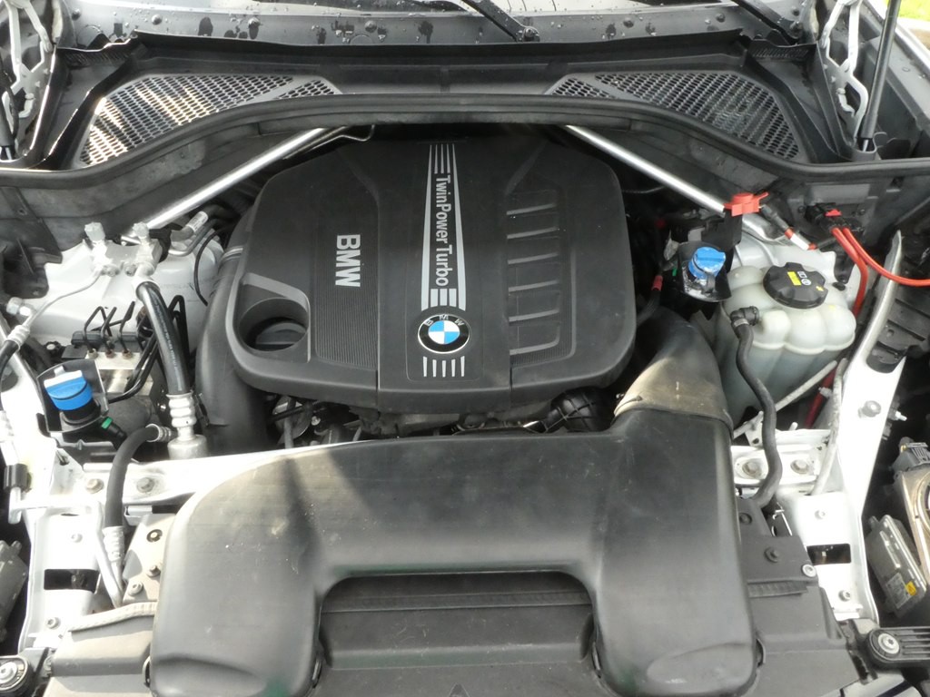 2017 BMW X5 Image 37