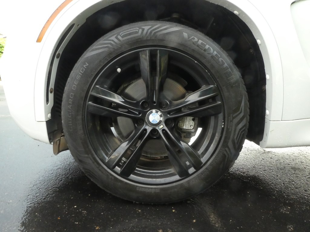 2017 BMW X5 Image 38
