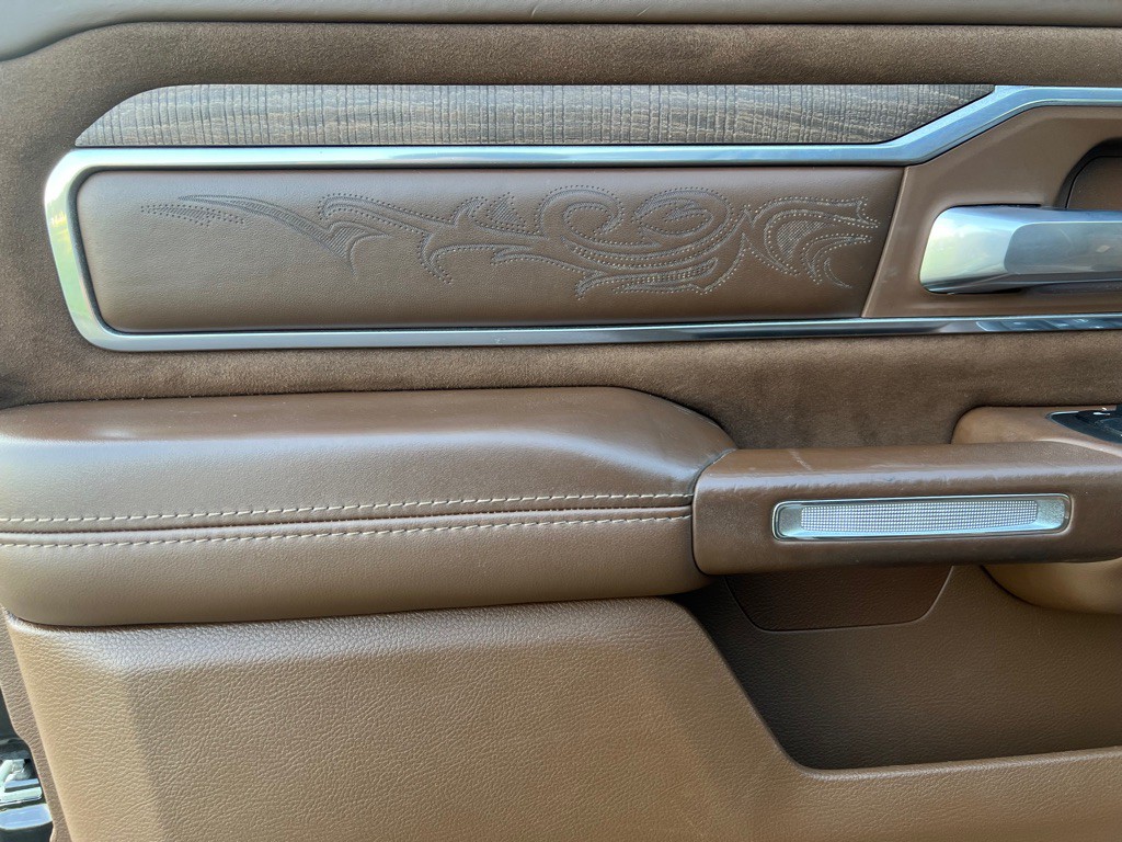 2021 RAM 1500 Image 43