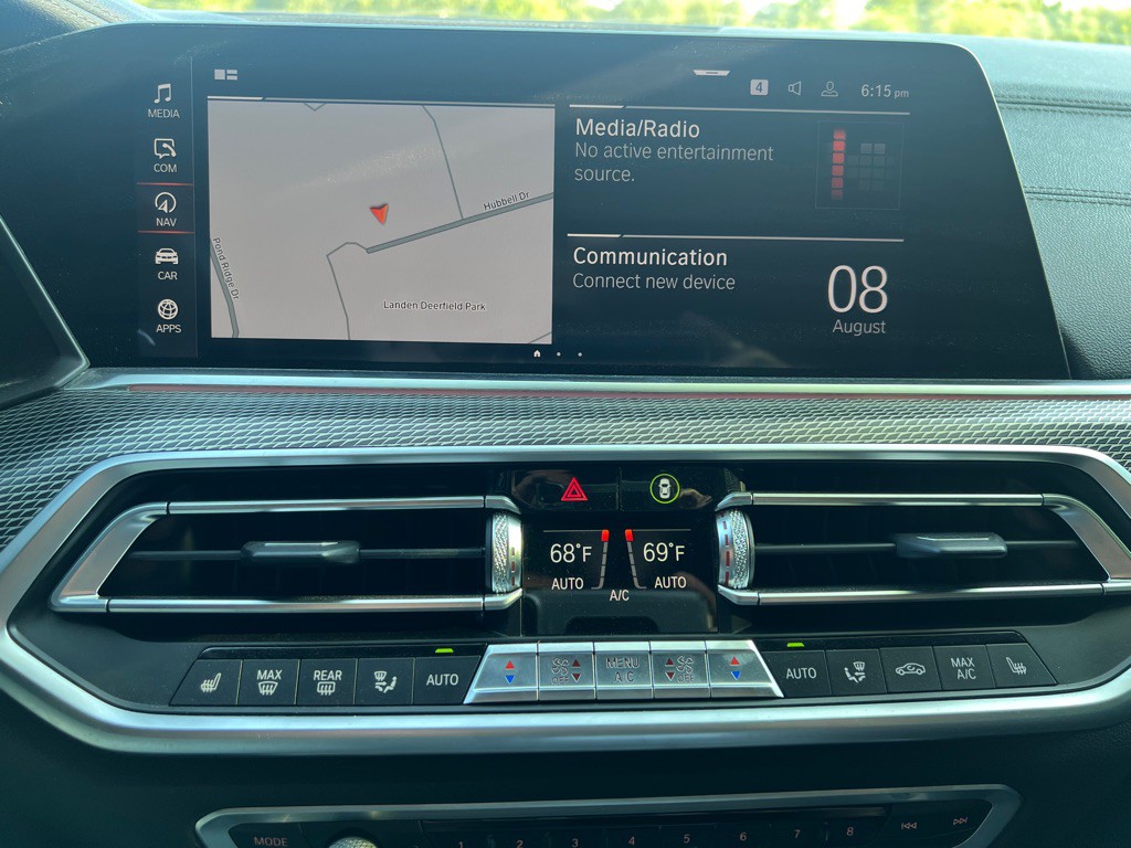 2020 BMW 5 Series Image 30