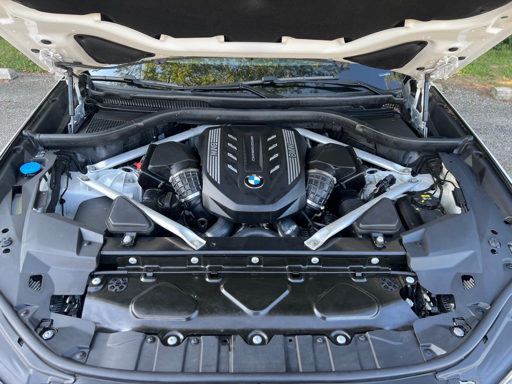 2020 BMW 5 Series Image 37