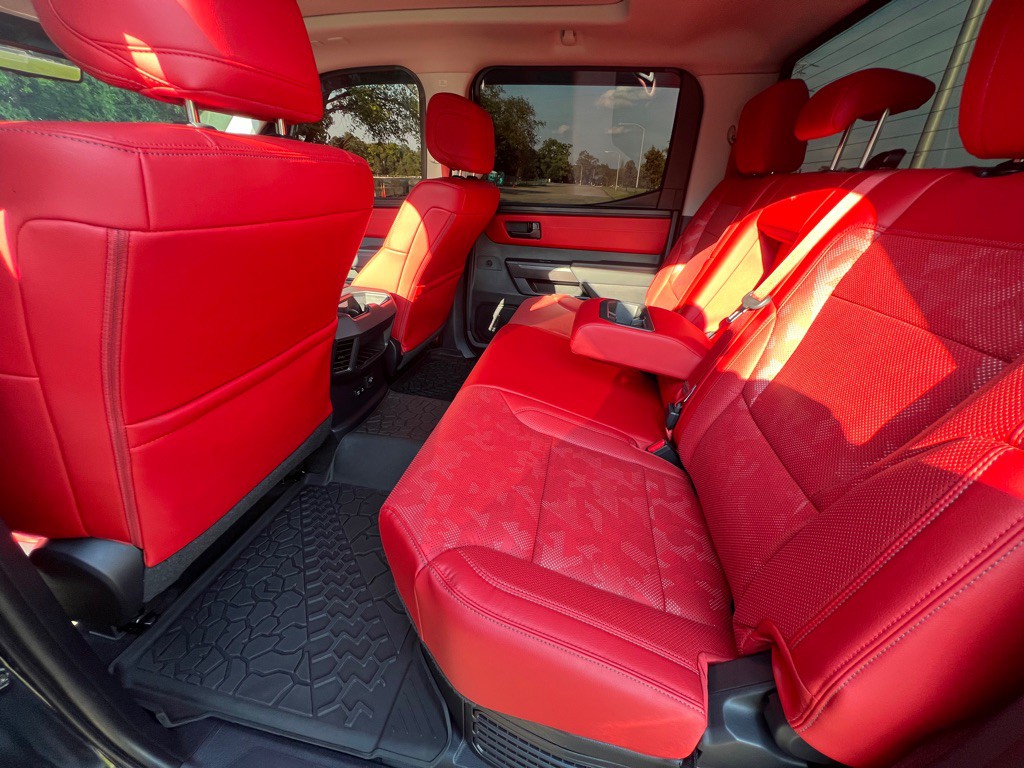 2023 Toyota Tundra Image 15