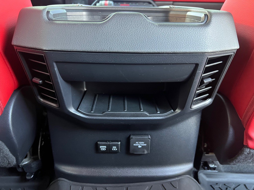 2023 Toyota Tundra Image 28