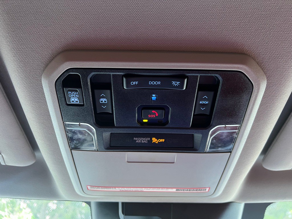 2023 Toyota Tundra Image 32