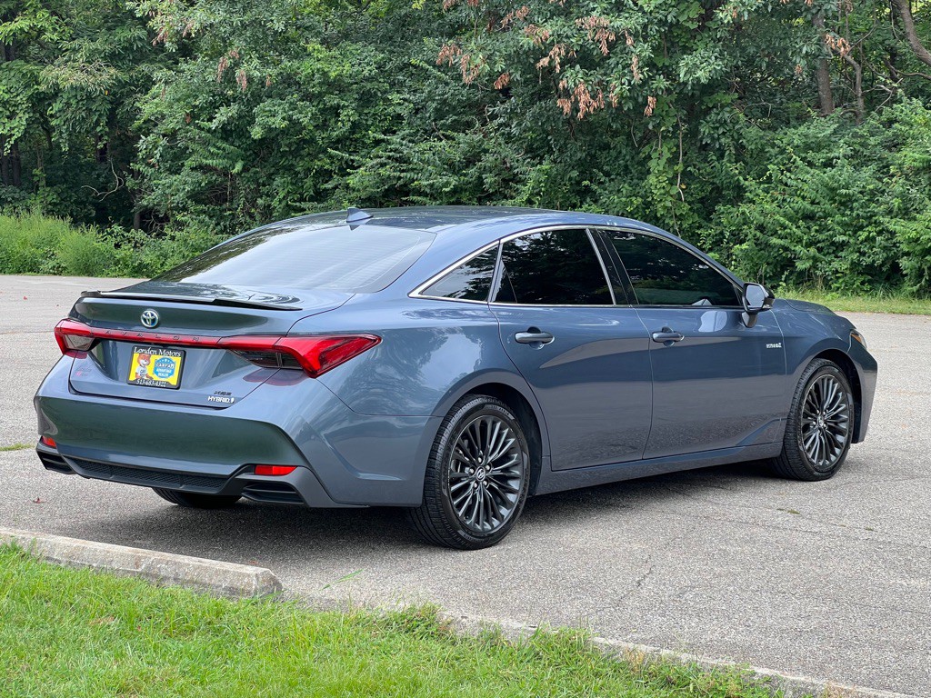 2019 Toyota Avalon Image 6