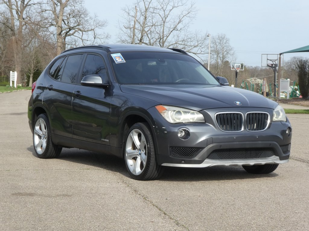 2015 BMW X1 Image 4