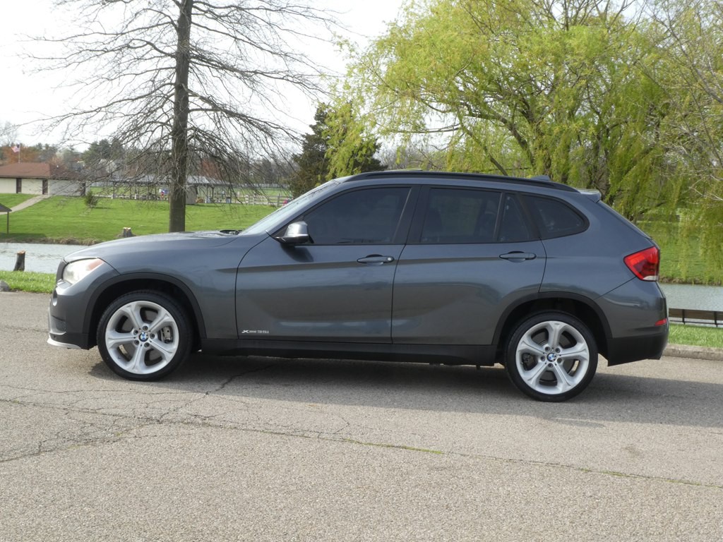 2015 BMW X1 Image 9