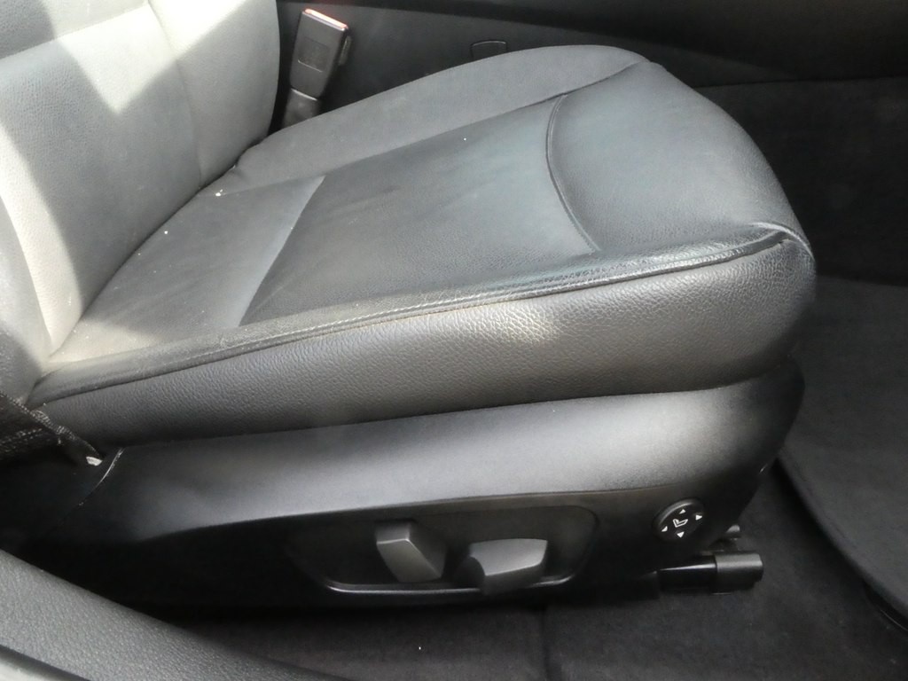 2015 BMW X1 Image 21