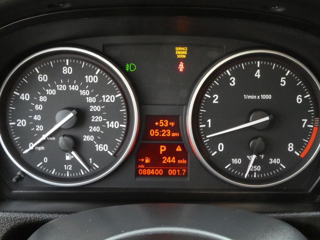 2015 BMW X1 Image 24