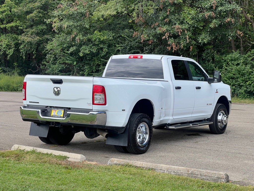2024 RAM 3500 Image 5