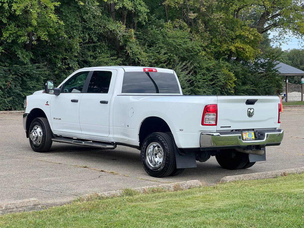2024 RAM 3500 Image 7