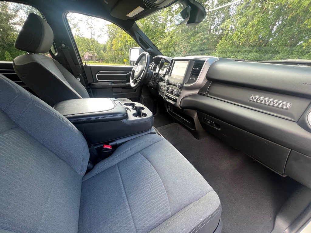 2024 RAM 3500 Image 18