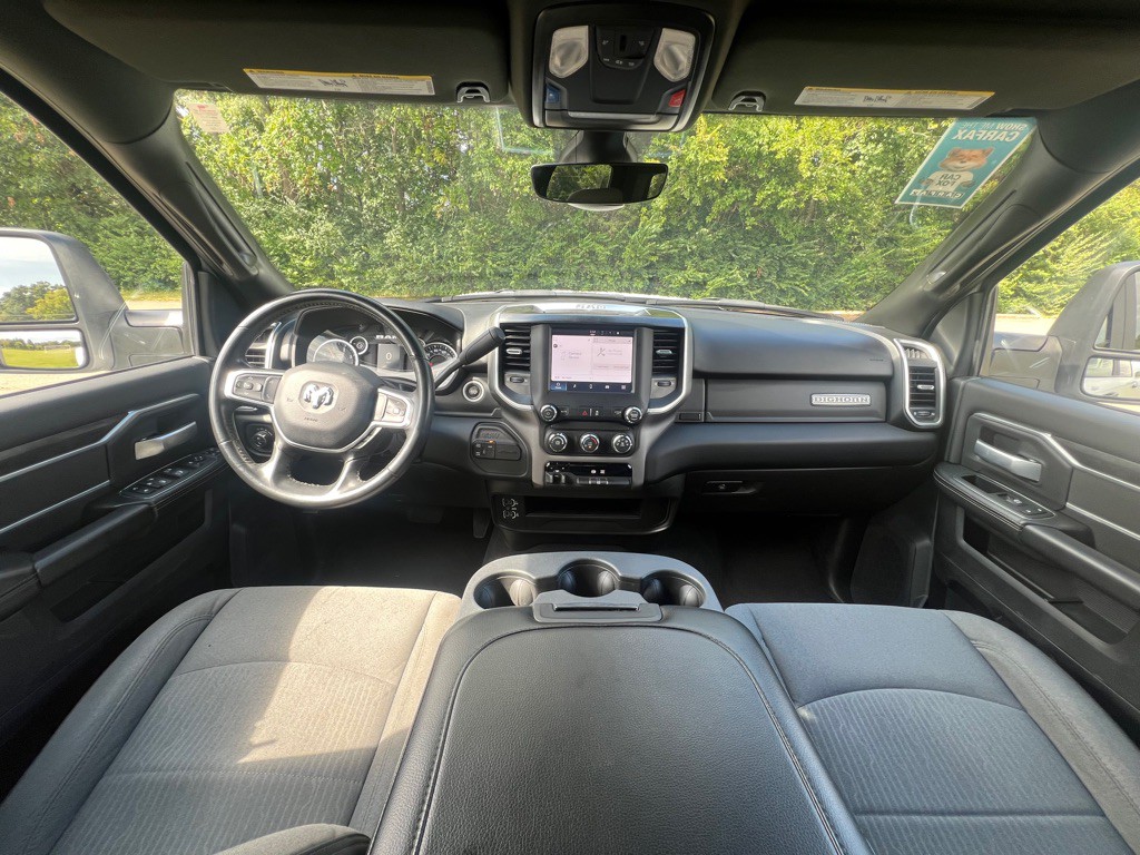 2024 RAM 3500 Image 28