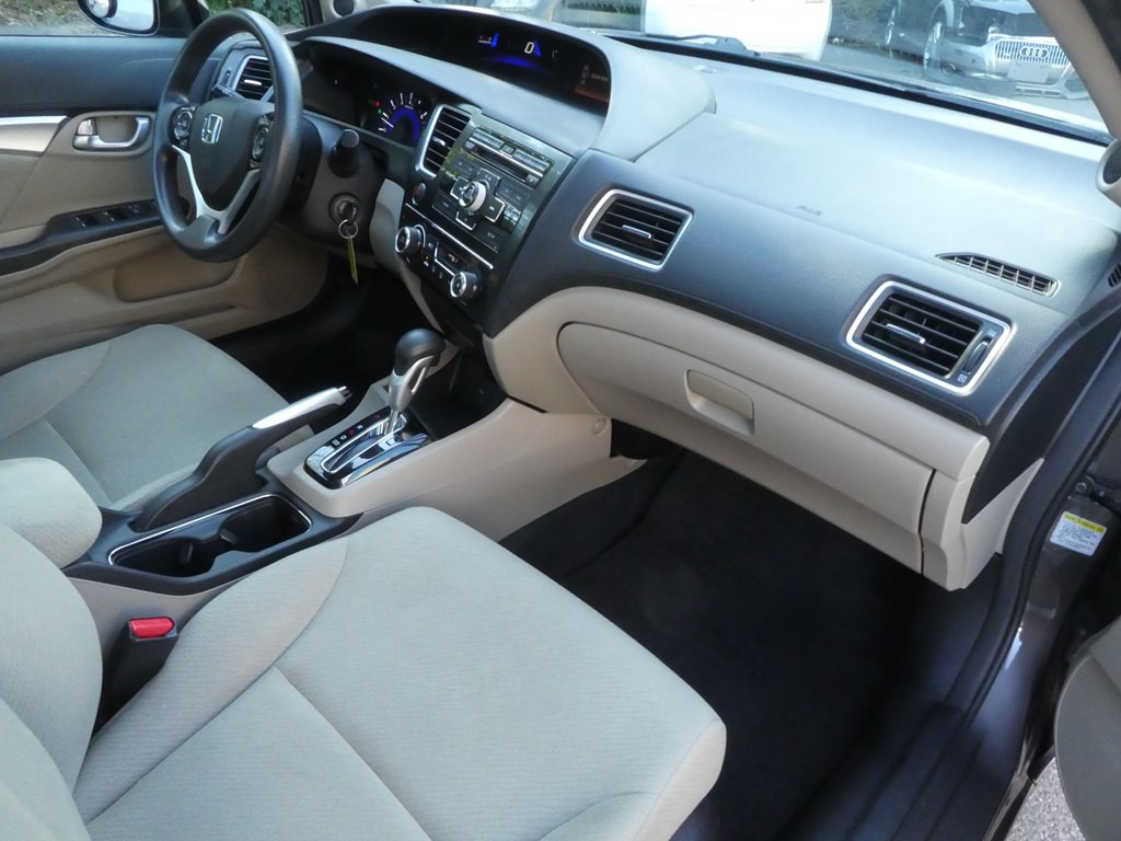 2013 Honda Civic Image 15