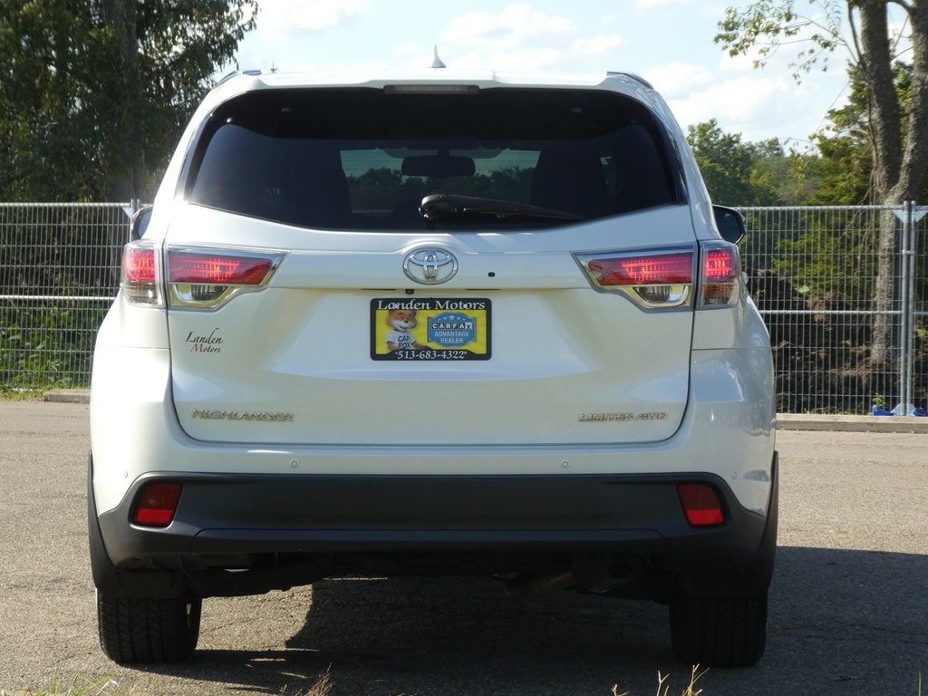 2016 Toyota Highlander Image 7