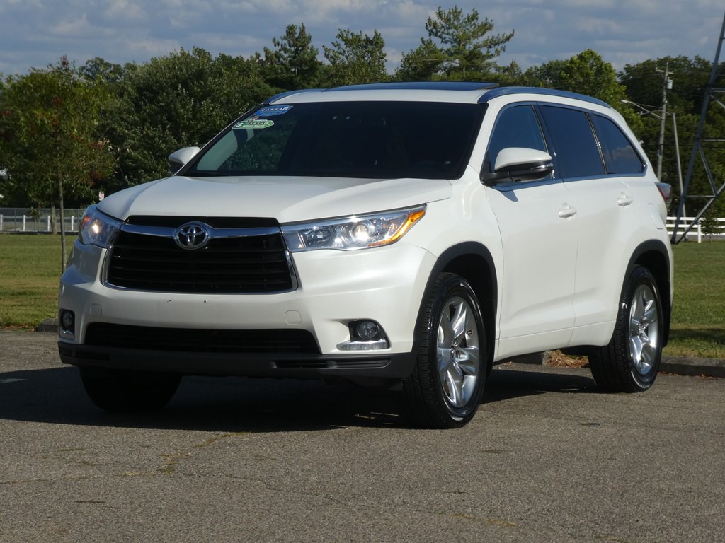 2016 Toyota Highlander Image 10
