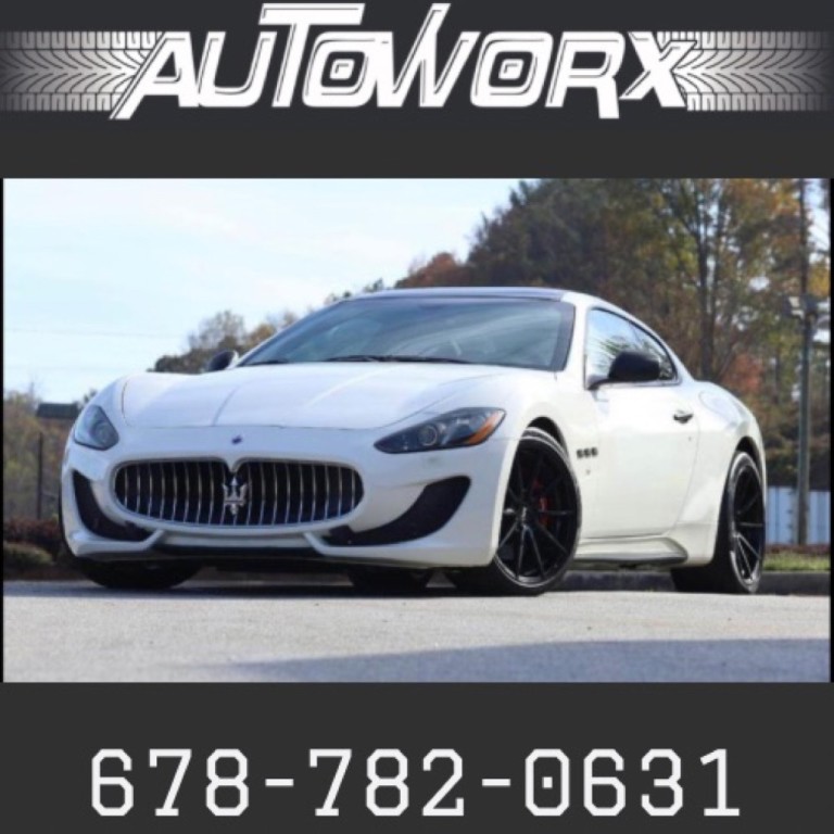2014 Maserati GranTurismo Image 2