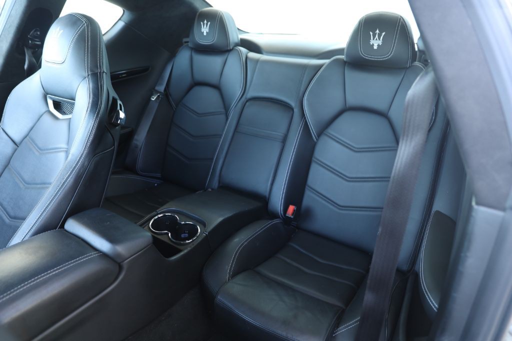 2014 Maserati GranTurismo Image 11