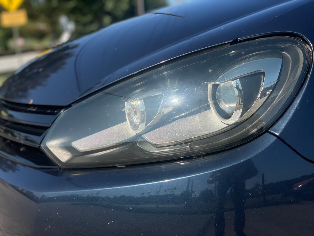 2011 Volkswagen Golf Image 6