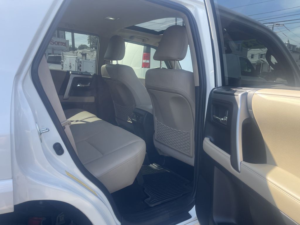 2023 Toyota 4Runner Image 5