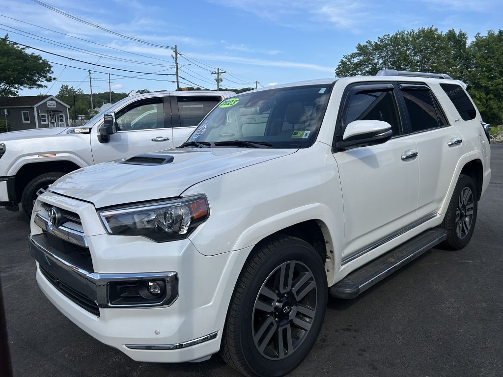 2023 Toyota 4Runner Image 8