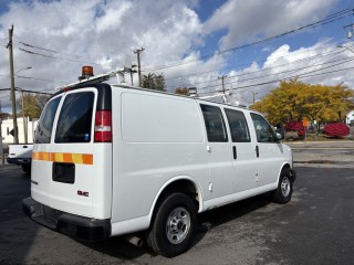 Image for 2017 GMC Savana G2500 ID: 6924426