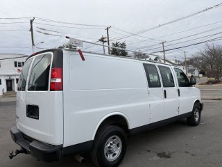 Image for 2017 Chevrolet Express  ID: 7120026