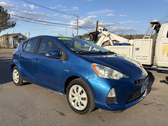 2014 Toyota Prius Image 7