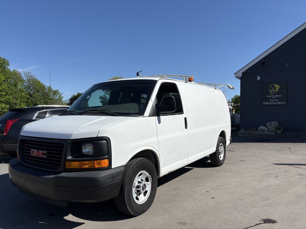 2014 GMC Savana Image 3