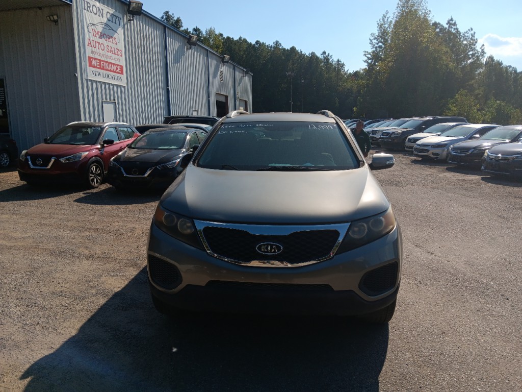 2013 Kia Sorento Image 2