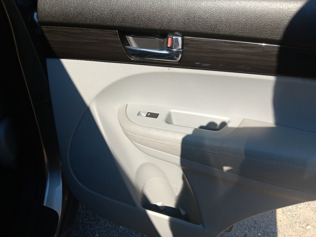 2013 Kia Sorento Image 9