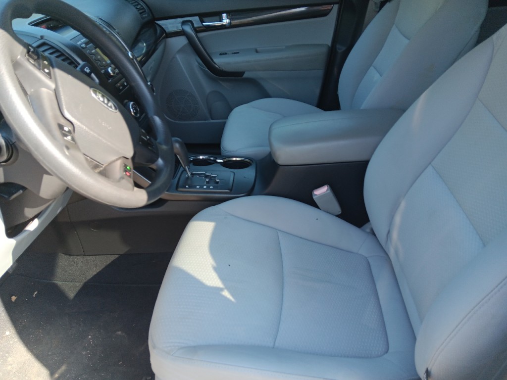 2013 Kia Sorento Image 14
