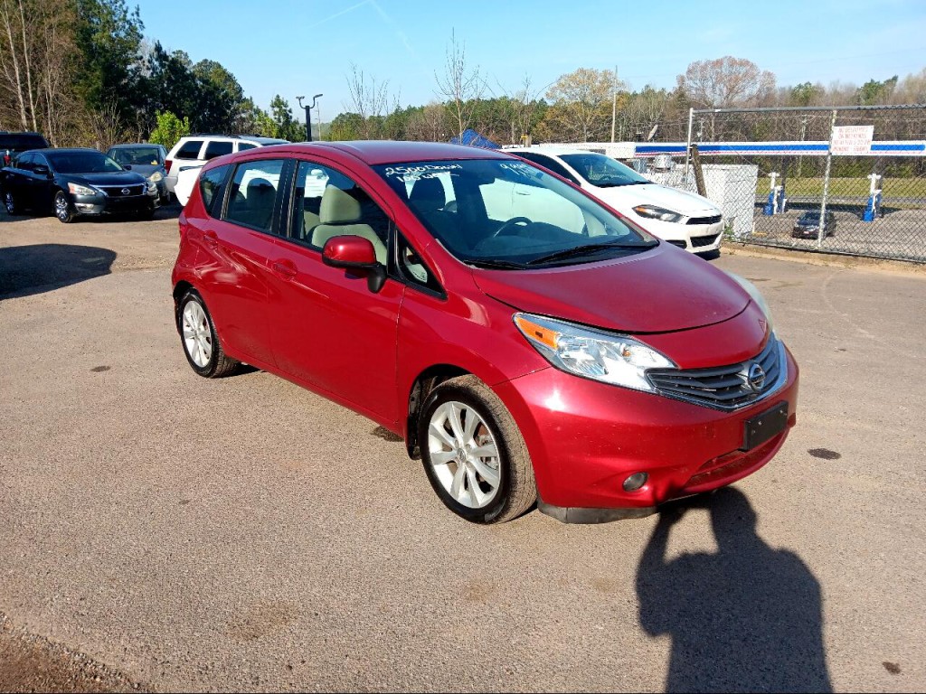 2014 Nissan Versa Image 3