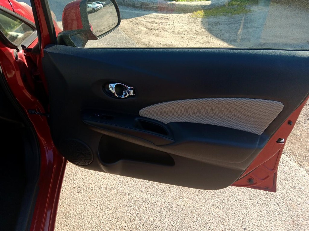 2014 Nissan Versa Image 12