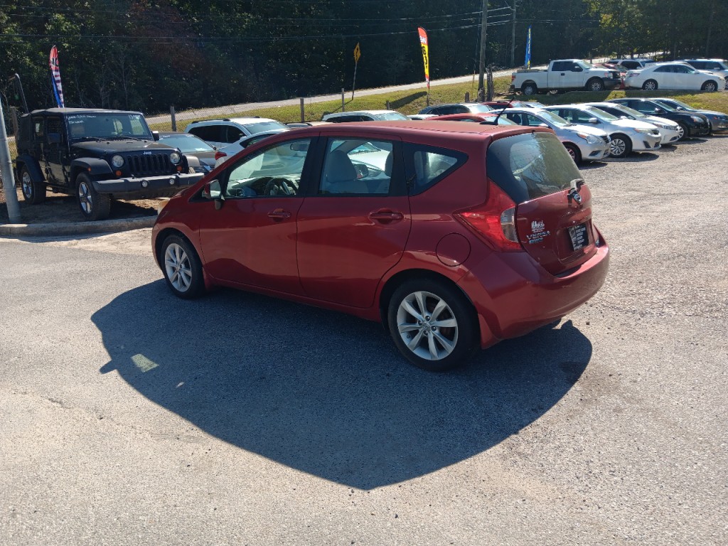 2014 Nissan Versa Image 19
