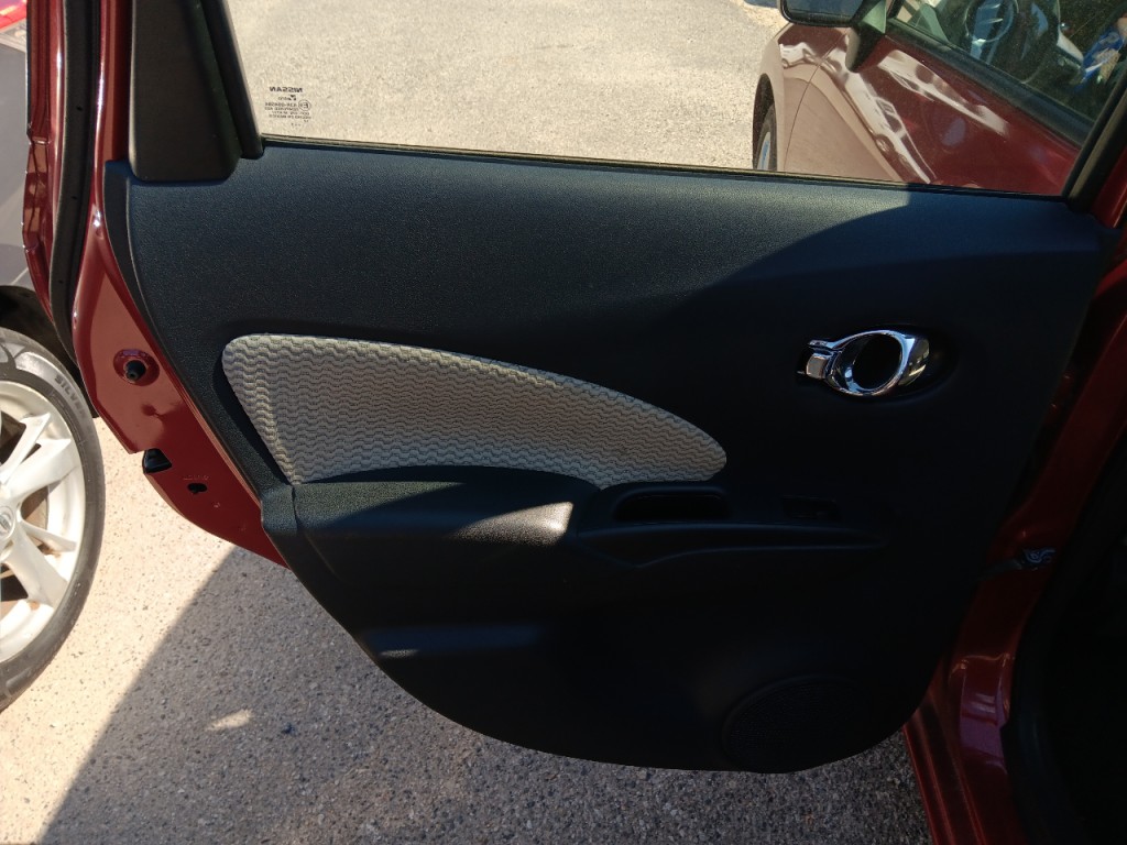 2014 Nissan Versa Image 24