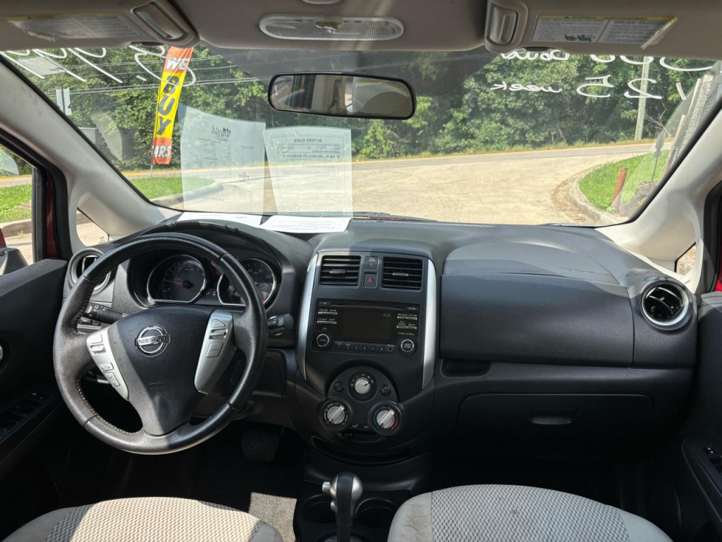 2014 Nissan Versa Image 10